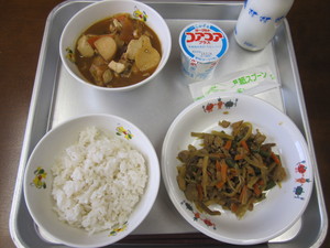 ２５．５．１５給食 001.JPG