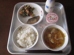 ３月３日の給食 001.JPG