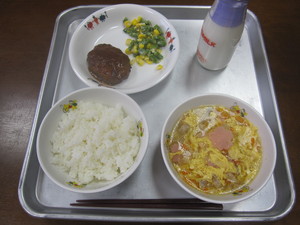 給食４．１８ 001.JPG